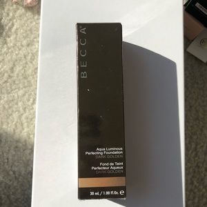 Becca dark golden foundation